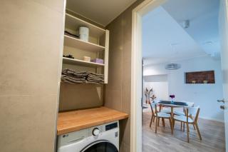 A&A Luxury Apartment with garden - 3
