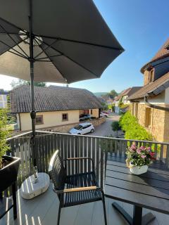 Häuschen am Turm in Deidesheim - 1