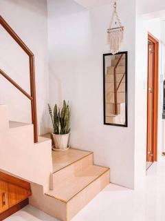 Dream Haven Homestay Deca Clark - 3