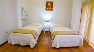 La Casa de Marita - Puerto Villamil - 3