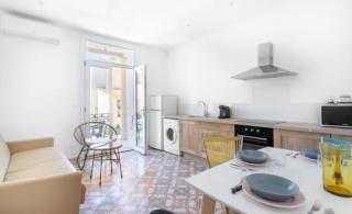 Remarquable T2 avec terrasse - 4