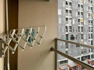 Cheapest Apt Studio Amazana with WiFi, Netflix & Pool by 2ndHome - Cileduk 1 - 2