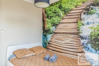 Jolie T3 50m² (+-), balcon, parking, commodités - Vénissieux - 7