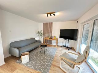 Luxuriöse EG-Wohnung mit Gartenblick & Garage - 3 Min zur S-Bahn - Nähe Messe Stuttgart, Daimler & IBM - Ideal für Familien & Geschäftsreisende - Ehningen - 9