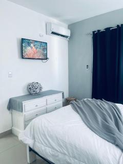 A Caribbean-style rebirth, 2 minutes from the beach - 3