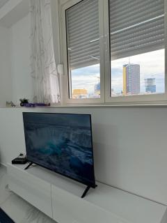 Dave luxury apartment - Tirana - 1