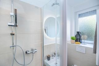 Special Angel Studio Apartment 5min Messe, WIFI, SmartTV - - 1