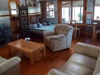 Windy Rose Farmhouse - 2