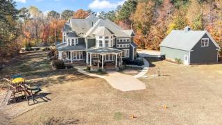 Chateau d' Amour - Where Love & Luxury Meet - Wake Forest - 3
