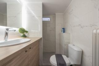 Pame Rentals - Urban Escape Downtown with Free Parking - Atene - 1