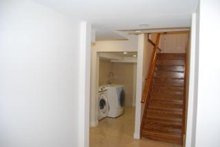 Modern 2-BR Basement Apartment - Richmond Hill - 7
