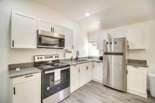 Close to Lake Grove Cabin with Shared Fire Pit! - Grove - 8