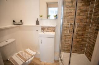 TideSide Retreat - Eastbourne - 4