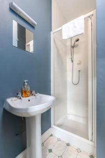 City Centre Townhouse - just off Medieval Mile - 1