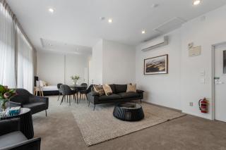Southwark Hotel & Apartments - Christchurch - 1