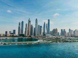 Beachfront Bliss: Chic 1 BR Retreat by the Sea - Dubai - 7