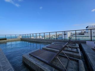 Lindo Flat com 2 camas casal a 50m da praia - 1