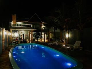 Casa com piscina na Praia de Guaratuba - Guaratuba - 4