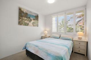 Monterey Lodge Unit 17, 27 Warne Tce Kings Beach - Caloundra - 5