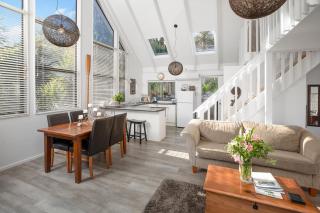 Muritai Waters holiday accommodation - Raglan - 1
