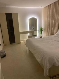 شقة بصالة وغرفة نوم وموقع مميز قفل الكتروني - Riyadh - 5