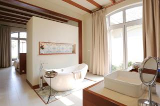 FLC Luxury Hotel Samson - Sầm Sơn - 1