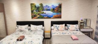 Spacious 2 King Bed Family Room 56 Sqm PODOMORO APARTMENT Tower Liberty 21st Floor with Mall Direct Access - Medan - 3