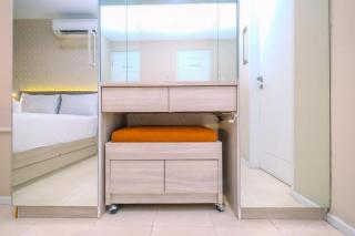 Elegant and Comfort 2BR Apartment at FX Residence By Travelio - 3