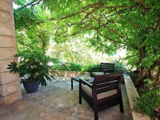 Apartment Zorica - One Bedroom Apartment with Terrace ST - Supetar - 0