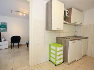 Apartment Zorica - One Bedroom Apartment with Terrace ST - Supetar - 5