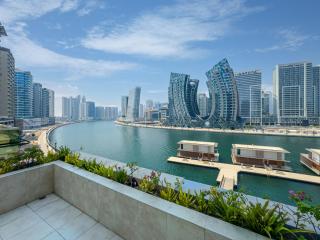 Savis Homes Iconic Stay in Prime Location - Dubai - 0