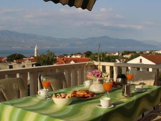 Apartments Sweet Life - Three-Bedroom Apartment with Terrace and Sea view Renata ST - Supetar - 0