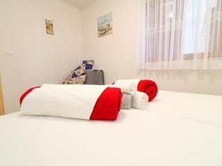Seaside Apartments Hrka - Standard One Bedroom Apartment with Terrace and Sea View 2 - Orebić - 1