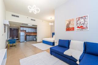 Savis Homes Iconic Stay in Prime Location - Dubai - 2