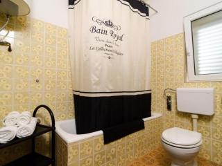 Apartments Villa Nikol - Two Bedroom Apartment with Sea View APT 4 - Trpanj (Trappano) - 1
