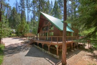 3 Springs Hideout - Family cabin with hot tub in Yosemite - South Wawona - 0
