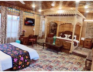 Royal Dandoo Palace, Srinagar - Srinagar - 4