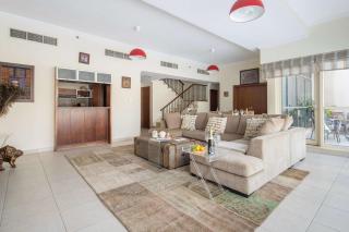 Frank Porter - Marina Quays - Dubai - 4
