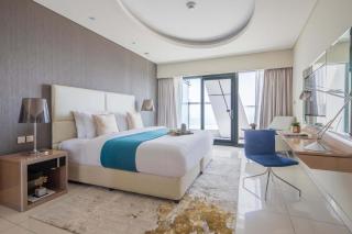 Frank Porter - Damac Paramount - 1