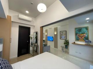 Cozy 1 bedroom condo in Uptown BGC - Manila - 1