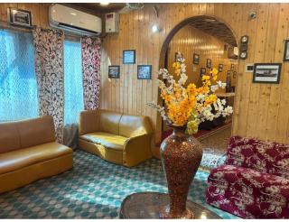 Dandoo Heritage Houseboat, Srinagar - Kārapur - 8