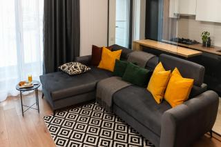 Sandra - Park-View Apt with Balcony & Parking - Bucharest - 4