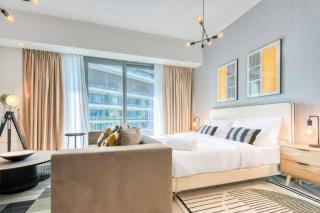 Bright & Serene Flat in the Marina, by Only Stays - Dubai - 7
