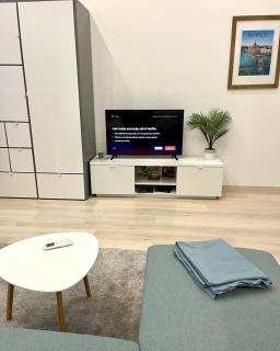 Green Glam Studio with gallery - Budapest - 6