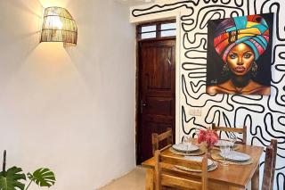 Stylish 2 Bedroom Apt - 1min walk to the Indian Ocean - Umbuji - 6