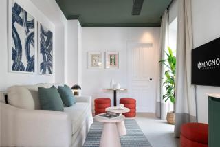 Casa Bedoya Suites & Colors by Magno Apartments - Seville - 0