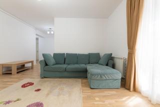 Ines - Modern 2BR Apartment with Garden Views - Bucarest - 4