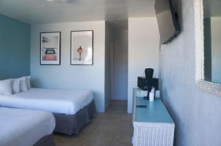 Ocean Holiday Motel - Daytona Beach - 7