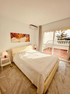 Apartamento con piscina en Las Rosas de Capistrano - Nerja - 5