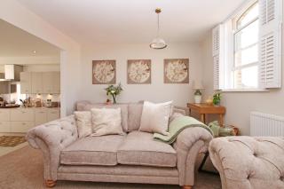 Apartment 11 Bluebridge with Free Parking - York - 9